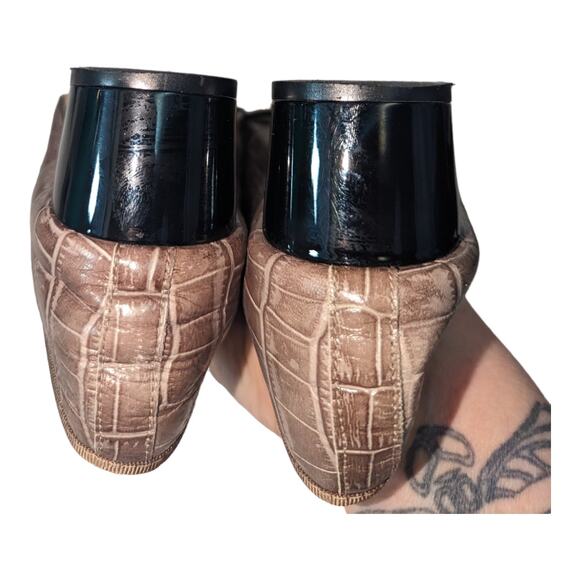 Paul Mayer Attitudes Block Heel Tan Croc Embossed Leather Black Patent Toe 9.5 - Picture 4 of 10